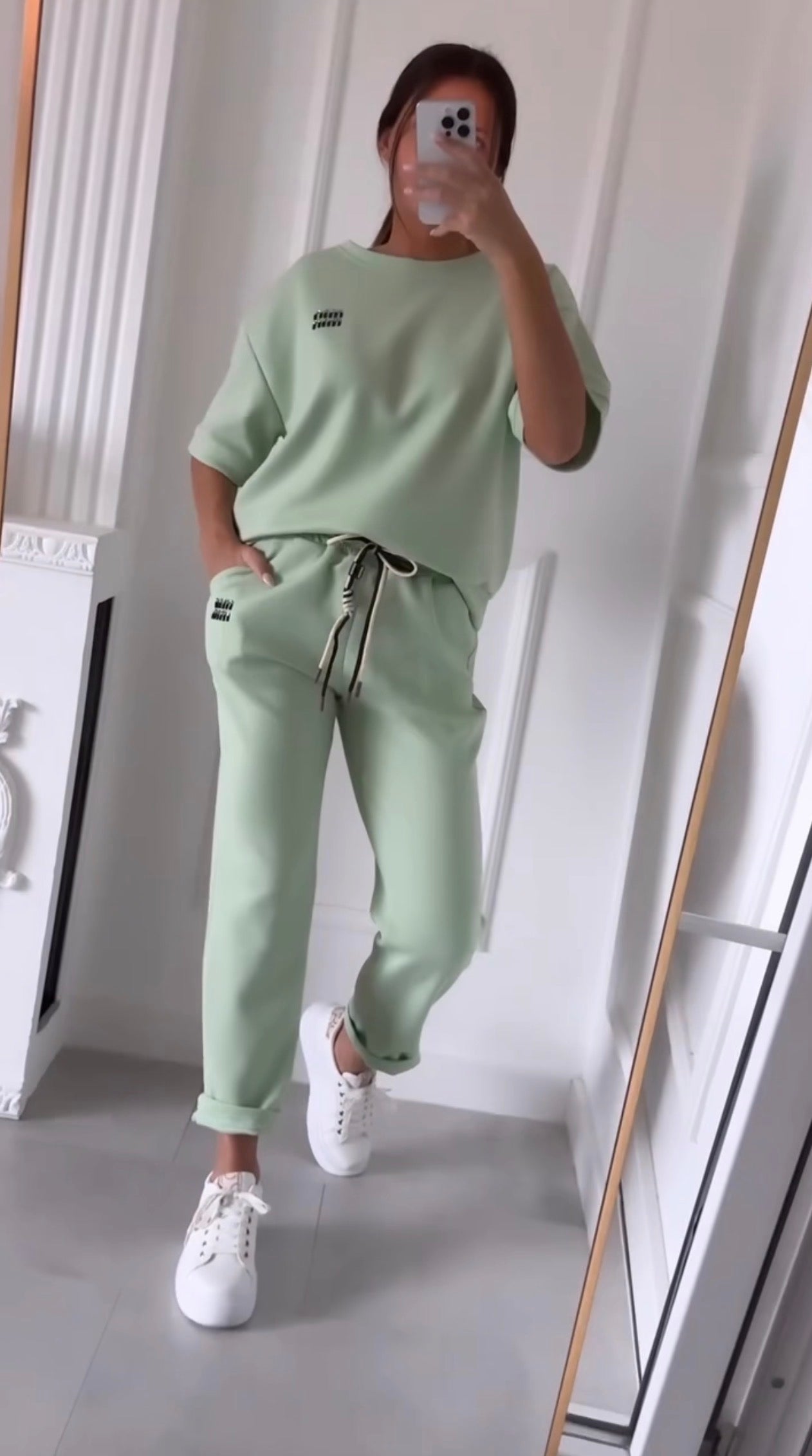 Compleu Olivia - eLiaShop.ro Magazin de haine online